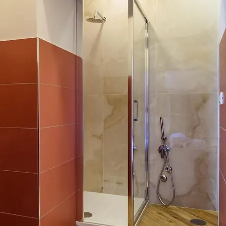 Domus Angioina 4*