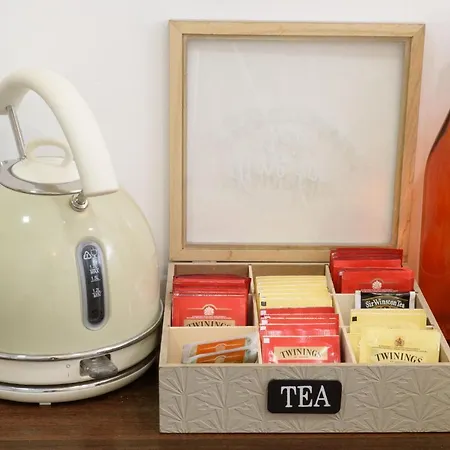 Domus Angioina Bed and Breakfast Νάπολη