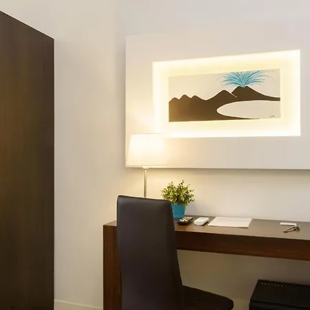 Domus Angioina Νάπολη