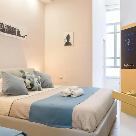 Domus Angioina Bed & Breakfast