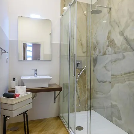Domus Angioina 3* Naples